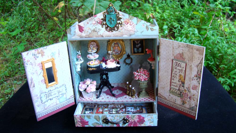 This image has an empty alt attribute; its file name is a2.jpg